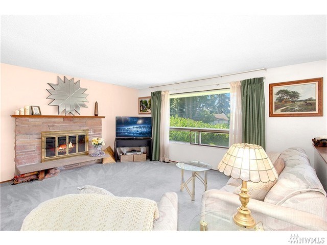 For Sale: 3604 Strattford Ct Kent, WA 98032