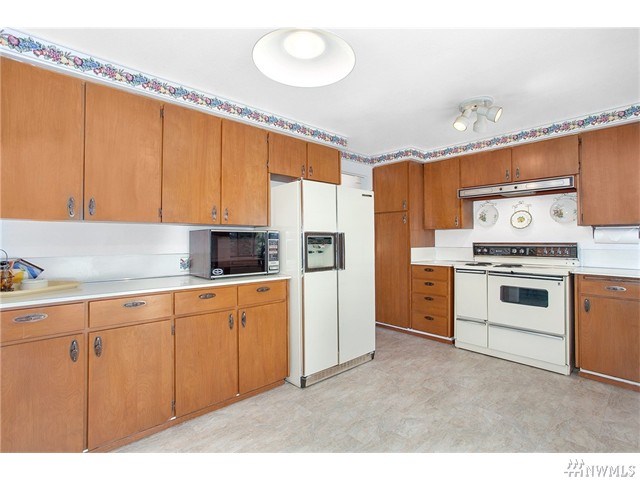 For Sale: 3604 Strattford Ct Kent, WA 98032