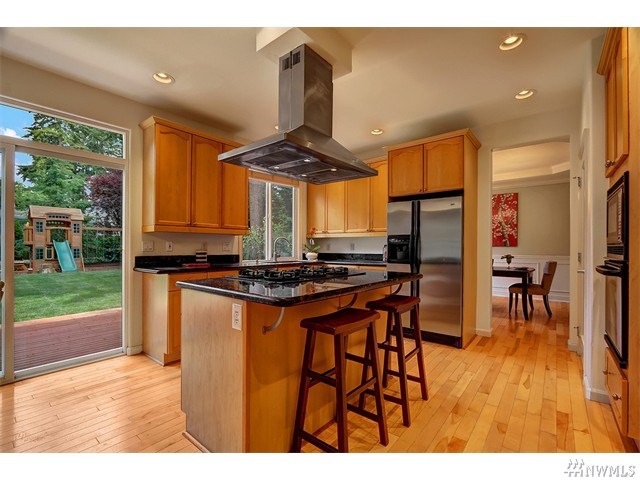 For Sale: 9722 130th Ave NE Kirkland, WA 98033