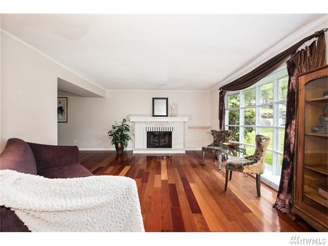 For Sale: 10126 117th Pl NE Kirkland, WA 98033