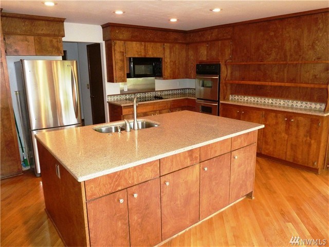 For Sale: 13009 NE 74th St Kirkland, WA 98033