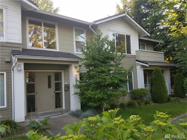 For Sale: 10931 124th Ave NE #201 Kirkland, WA 98033