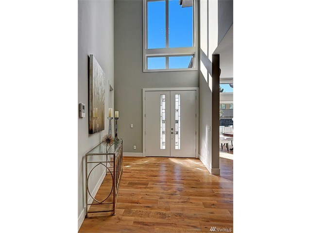 24 20th Ave