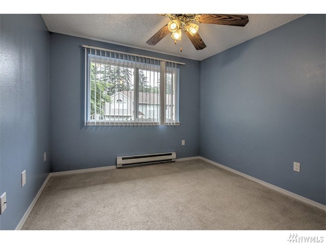 For Sale: 9927 NE 124th St #203 Kirkland, WA 98034
