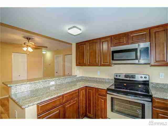 For Sale: 14311 124th Ave NE #B13 Kirkland, WA 98034