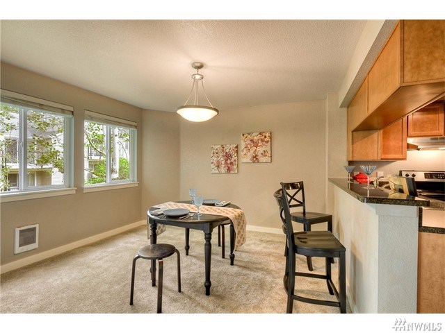 For Sale: 12032 100th Ave NE #L301 Kirkland, WA 98034