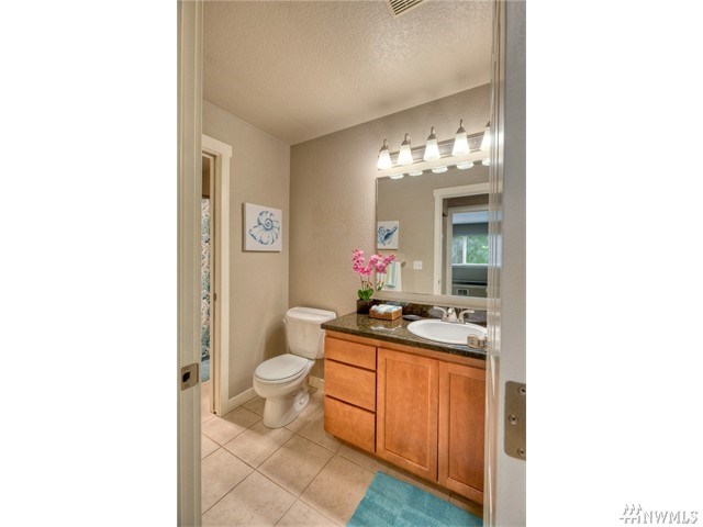 For Sale: 12032 100th Ave NE #L301 Kirkland, WA 98034