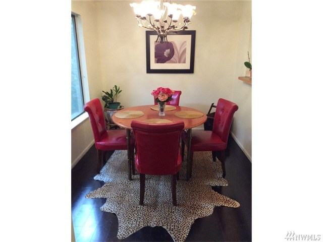 For Sale: 12721 NE 129th Ct #F205 Kirkland, WA 98034