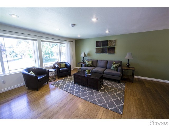 For Sale: 11700 NE 155th St Kirkland, WA 98034