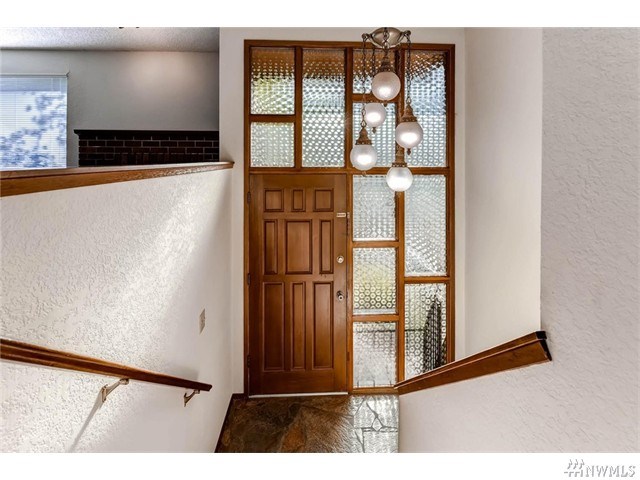 For Sale: 19701 Bing Rd Lynnwood, WA 98036