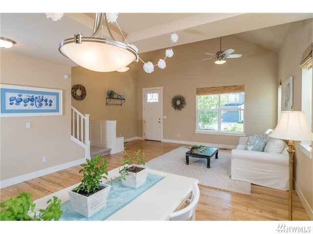 For Sale: 20124 6th Pl W Lynnwood, WA 98036