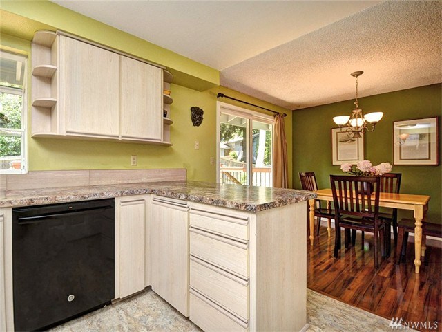 For Sale: 1931 202nd Pl SW Lynnwood, WA 98036
