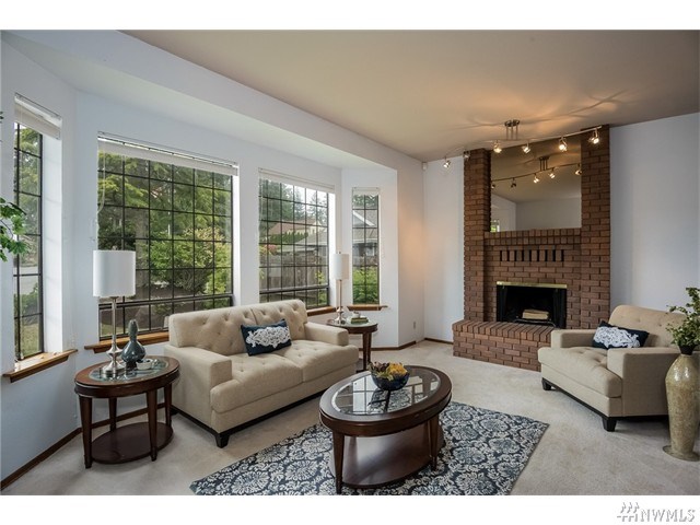 For Sale: 2210 214th Pl SW Lynnwood, WA 98036