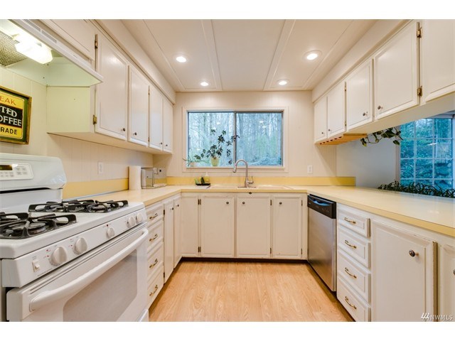 15428 12th Ave W