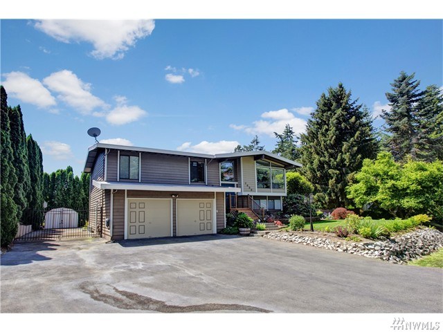 For Sale: 1424 173rd St SW Lynnwood, WA 98037