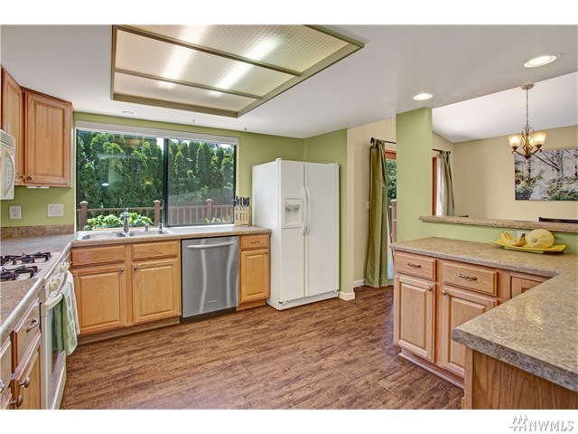 For Sale: 1424 173rd St SW Lynnwood, WA 98037