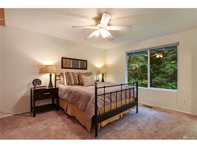 1524 174th Pl SW