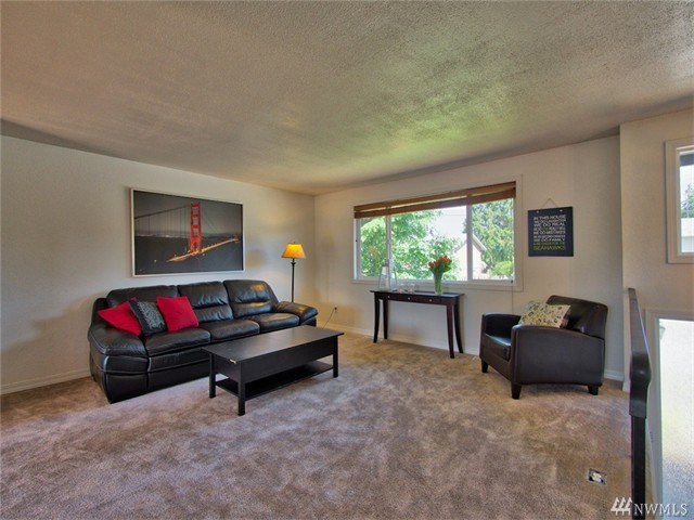 For Sale: 22013 SE 271st St Maple Valley, WA 98038