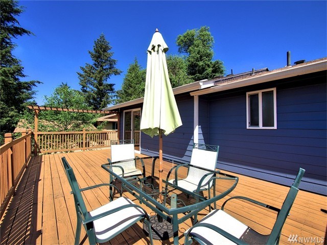 For Sale: 22013 SE 271st St Maple Valley, WA 98038