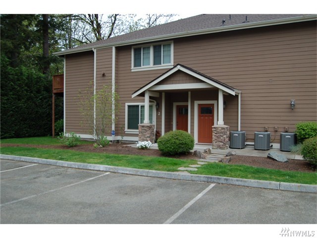 For Sale: 21900 SE 242nd St #B2 Maple Valley, WA 98038