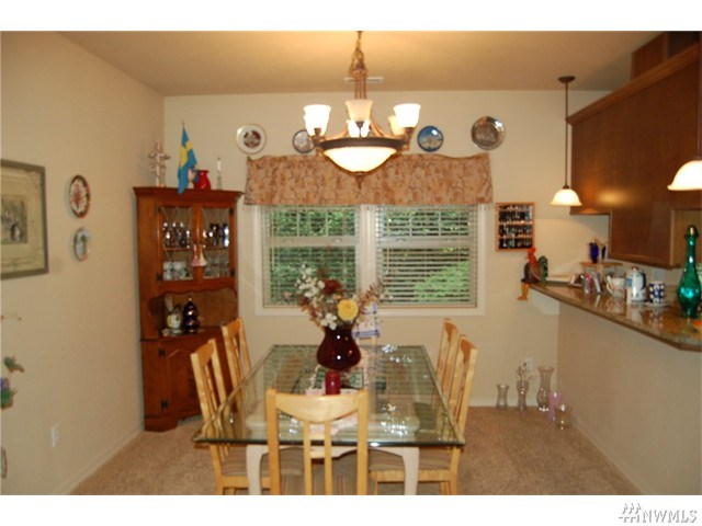 For Sale: 21900 SE 242nd St #B2 Maple Valley, WA 98038