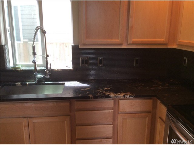 For Sale: 26156 243rd Pl SE Maple Valley, WA 98038