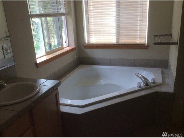 For Sale: 26156 243rd Pl SE Maple Valley, WA 98038