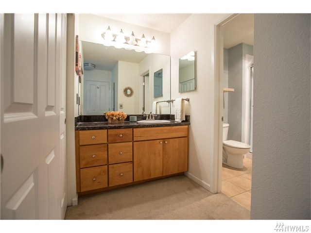 For Sale: 2760 76th Ave SE #305 Mercer Island, WA 98040