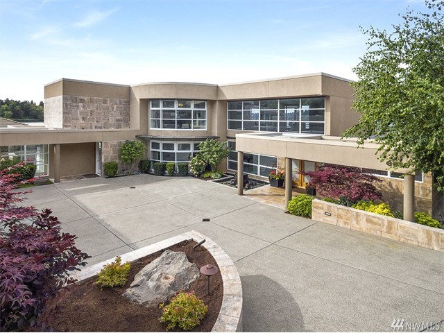 For Sale: 8810 Mercer Way Mercer Island, WA 98040
