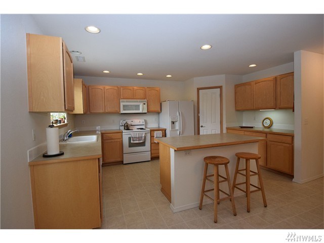For Sale: 26309 164th Pl SE Kent, WA 98042