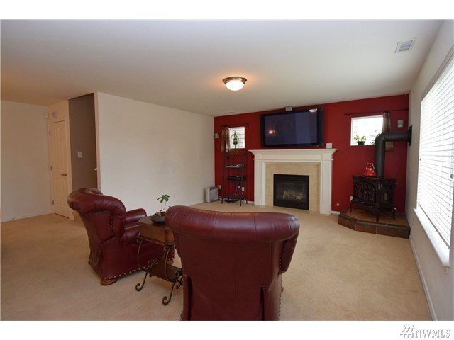 For Sale: 26309 164th Pl SE Kent, WA 98042