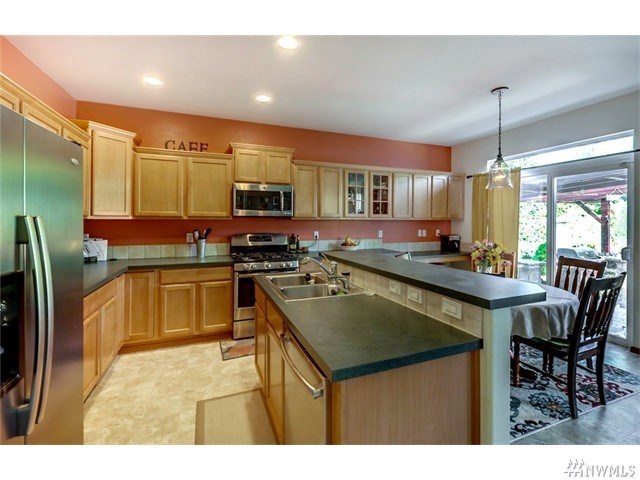 For Sale: 14016 SE 280 Pl Kent, WA 98042