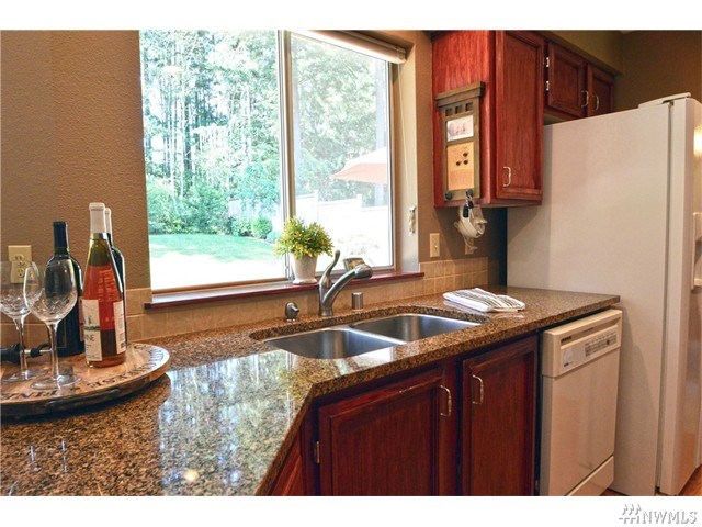 For Sale: 18918 SE 258th St Kent, WA 98042