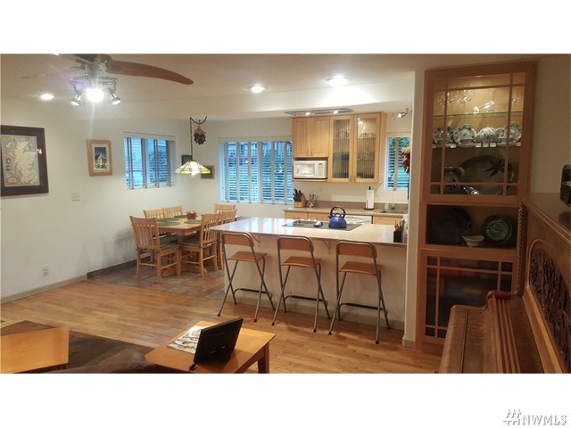 For Sale: 14204 SE 202nd St Kent, WA 98042