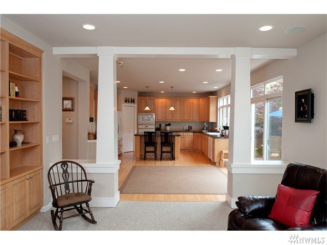 For Sale: 16008 SE 251 St Kent, WA 98042