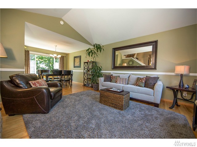 For Sale: 1030 Hemlock Ave SW North Bend, WA 98045