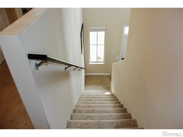 For Sale: 276 6th Ave SW Pacific, WA 98047