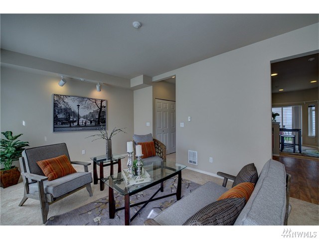 For Sale: 9316 178th Pl NE #3 Redmond, WA 98052
