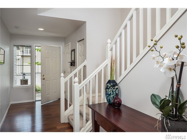 For Sale: 18611 NE 57th St Redmond, WA 98052