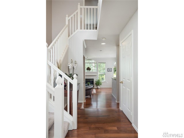 For Sale: 18611 NE 57th St Redmond, WA 98052