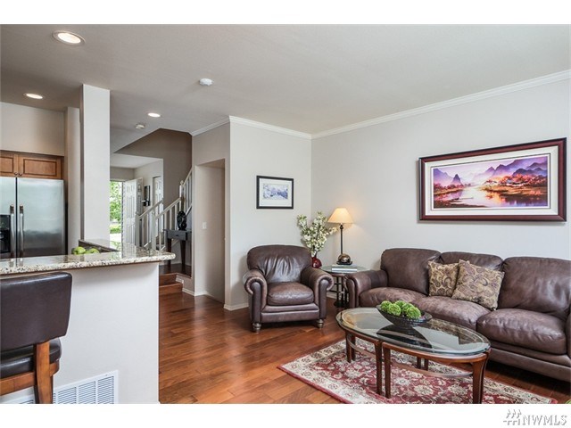 For Sale: 18611 NE 57th St Redmond, WA 98052