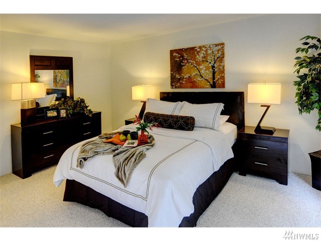 For Sale: 10825 165th Pl NE Redmond, WA 98052