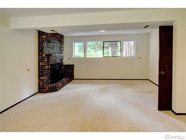 For Sale: 10825 165th Pl NE Redmond, WA 98052
