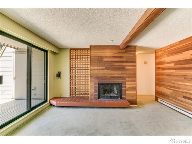 For Sale: 8845 166th Ave NE #B303 Redmond, WA 98052