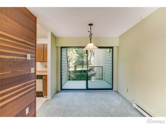 For Sale: 8845 166th Ave NE #B303 Redmond, WA 98052