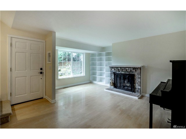 4325 326th Pl SE