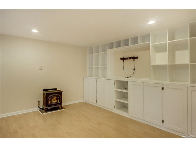 4325 326th Pl SE