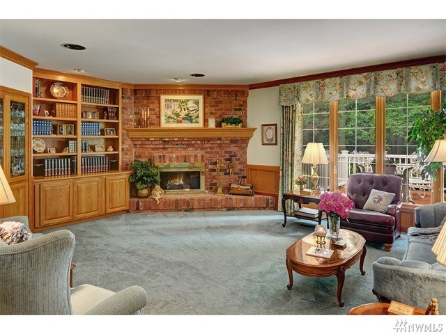 For Sale: 21905 NE 102nd St Redmond, WA 98053