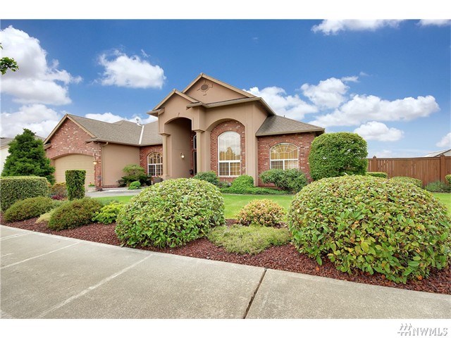 For Sale: 921 S 29th Ct Renton, WA 98055