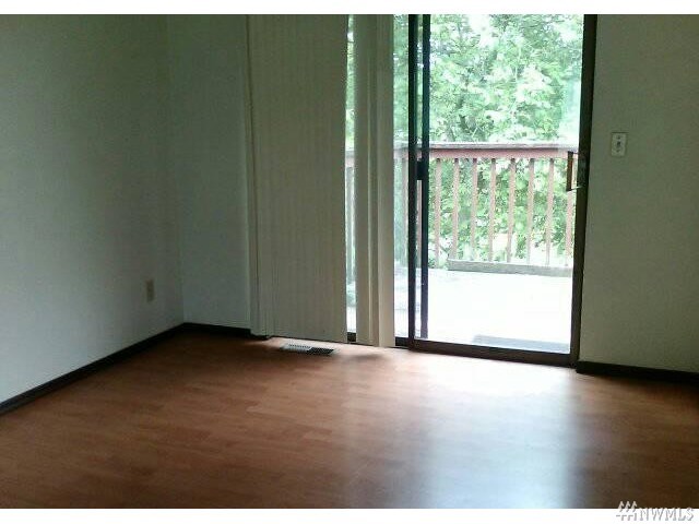 For Sale: 2113 Jones Pl SE Renton, WA 98055